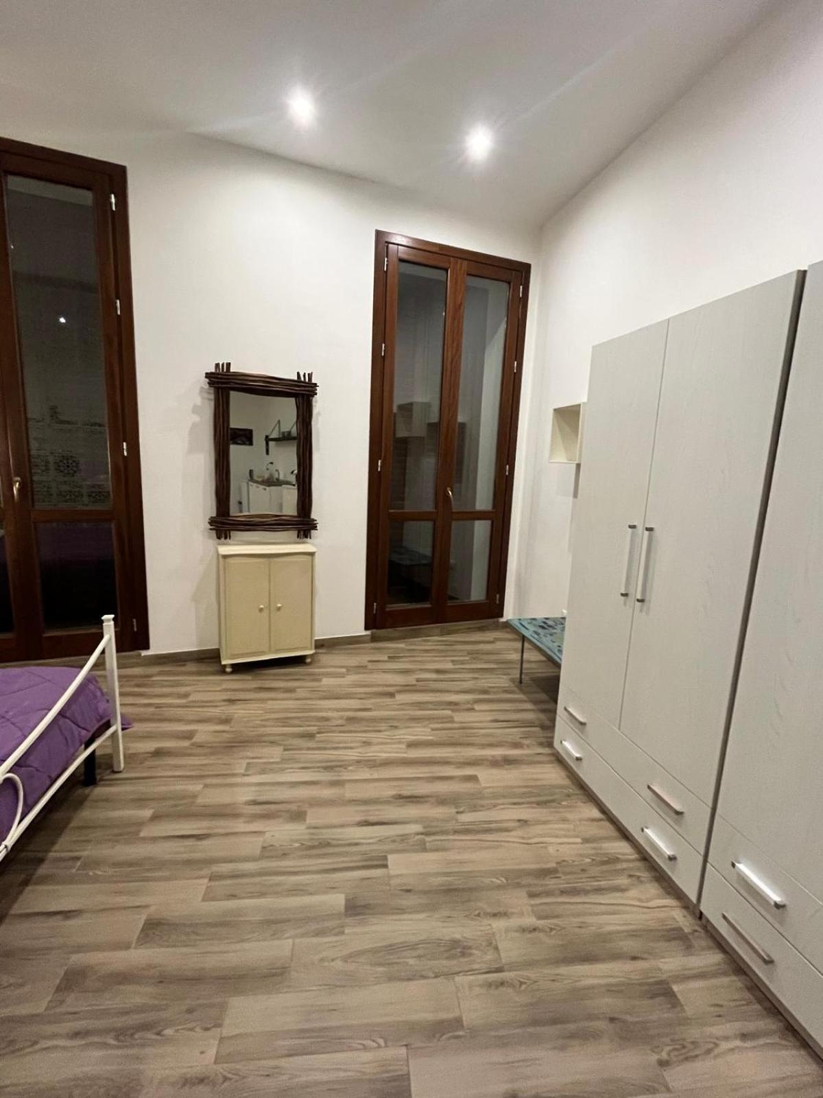 Immacolatella Guest House ปาแลร์โม ภายนอก รูปภาพ