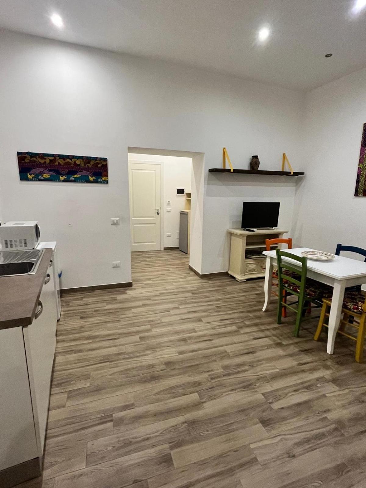 Immacolatella Guest House ปาแลร์โม ภายนอก รูปภาพ